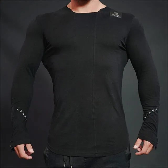 Men bodybuilding long sleeve compression t-shirt in black, front view, for gym training