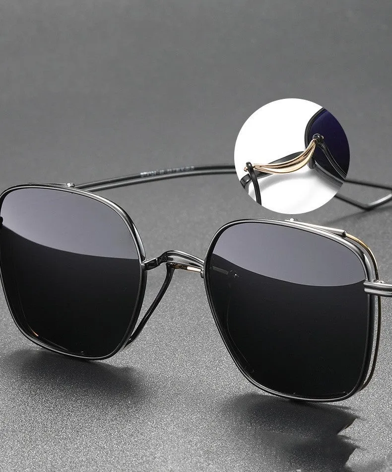 Polarized sunglasses with pure titanium frame in box style, gun mount colour with black and gray lenses