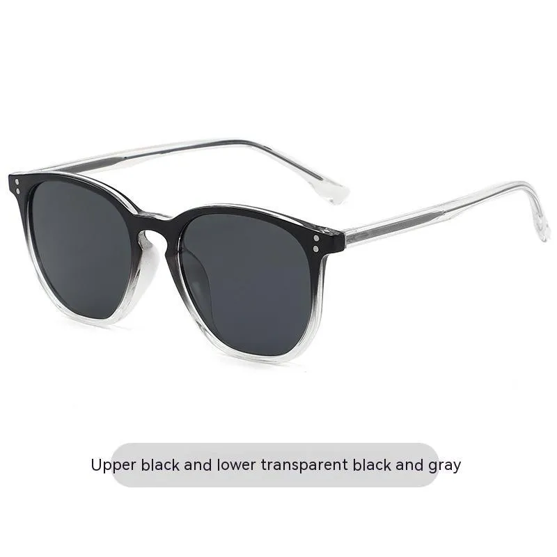 Fashion polarised sunglasses with TAC lens in black and gray colour option