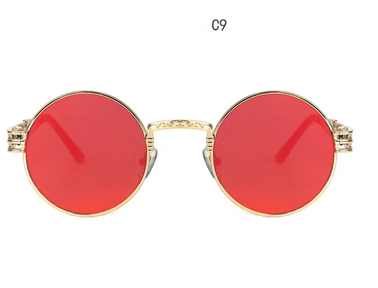 Classic square frame sunglasses for women and men in black with UV protection and plastic frame
