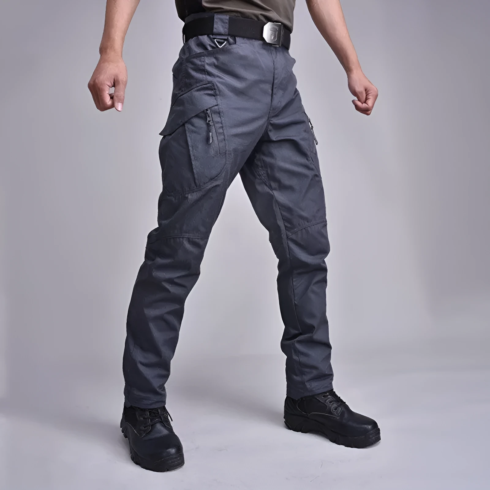 Men's military tactical pants multi-pocket cargo trousers straight leg cropped black colour