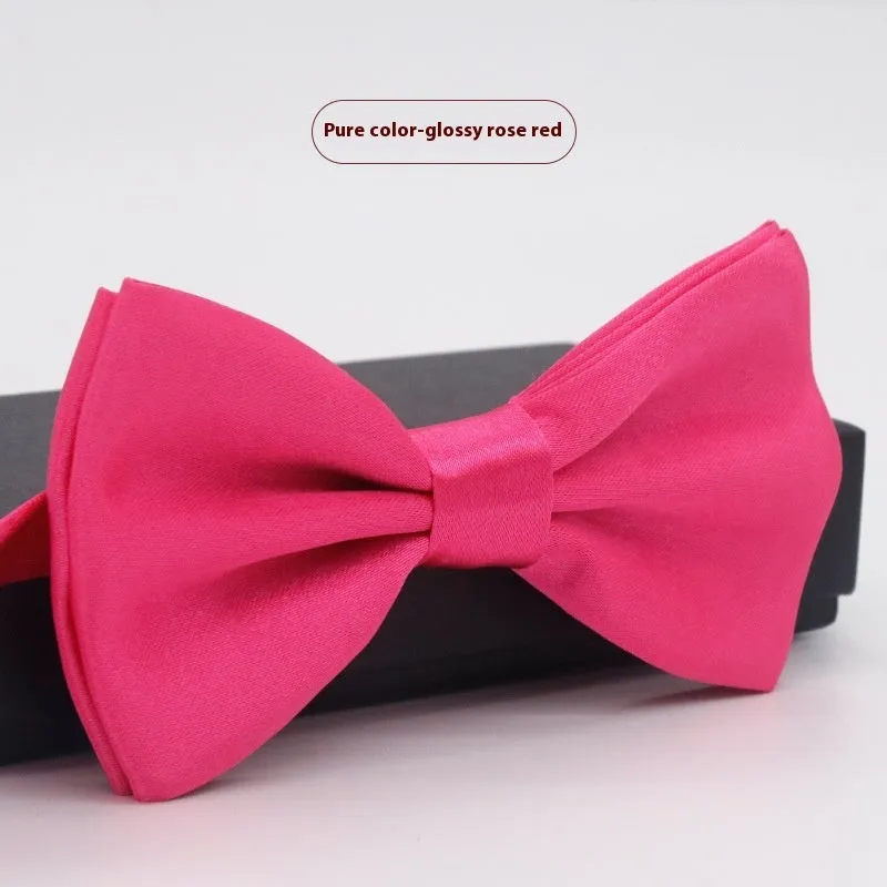 Men's flat head style solid colour bow tie on white background