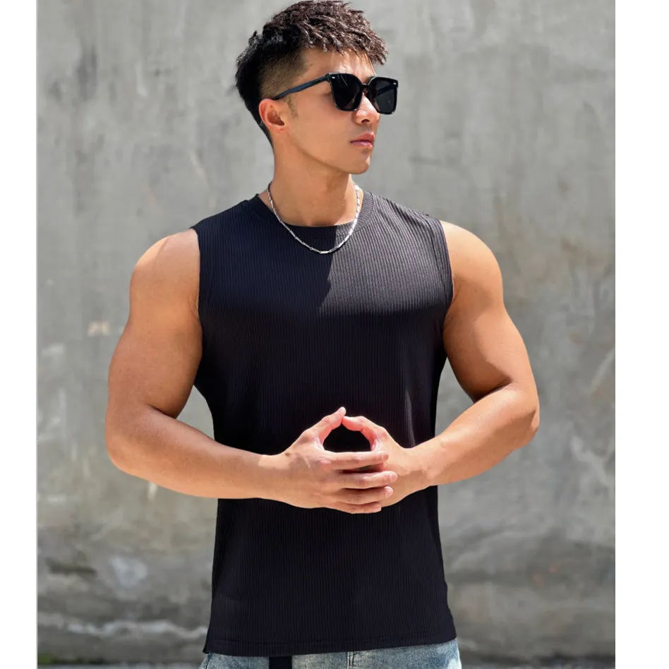 Men's summer workout vest in quick-drying polyester, sleeveless round neck with striped pattern, available in multiple colours
