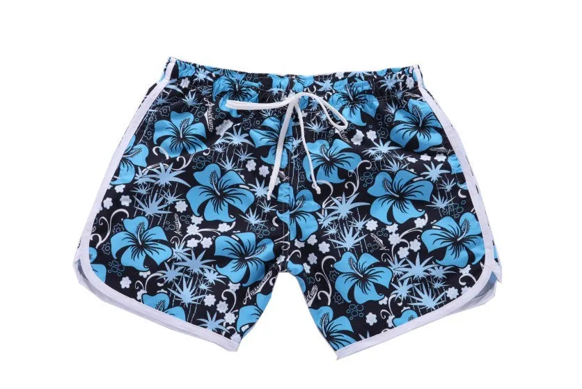 Men's short beach pants in Blue Flower colour, loose fit with elastic waist, 95% polyester-cotton quick-drying fabric