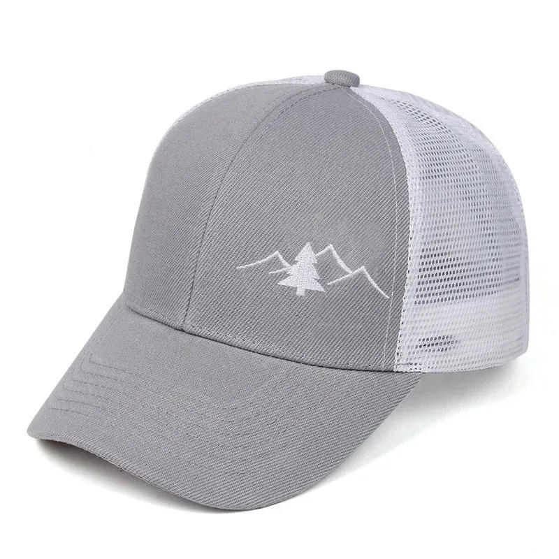 New outdoor trucker embroidered baseball cap for men in acrylic with dome crown and adjustable sizing