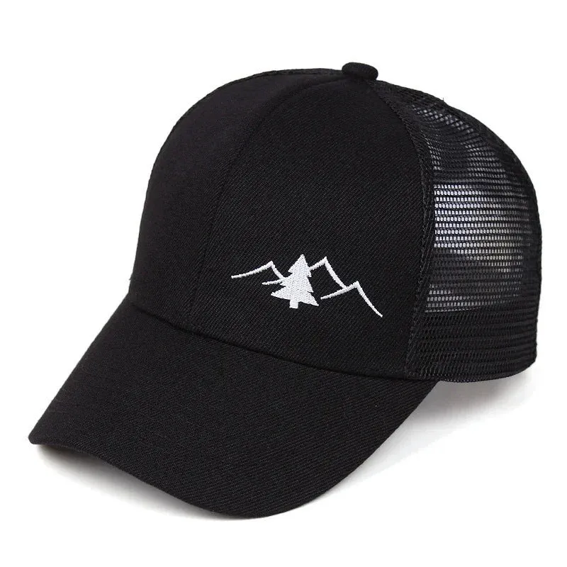 New outdoor trucker embroidered baseball cap for men in acrylic with dome crown and adjustable sizing