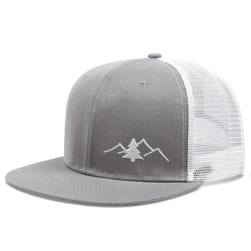 New outdoor trucker embroidered baseball cap for men in acrylic with dome crown and adjustable sizing