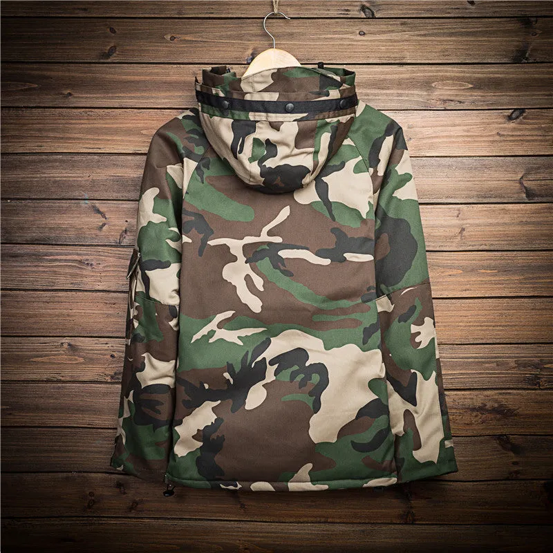 Men's winter camouflage cotton hooded jacket with zip front, available in multiple sizes