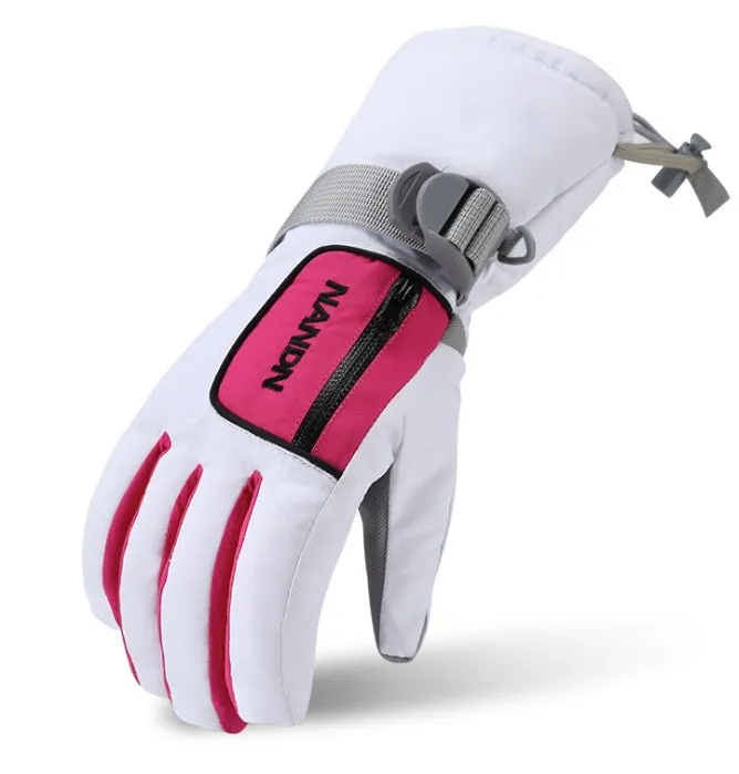 Ski gloves with diamond-shaped non-slip palm material in black colour, front view showing textured grip surface