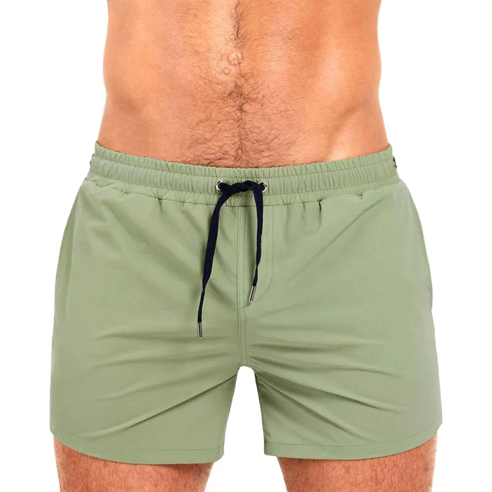 Men's solid colour polyester sports shorts with mesh lining in six colour options