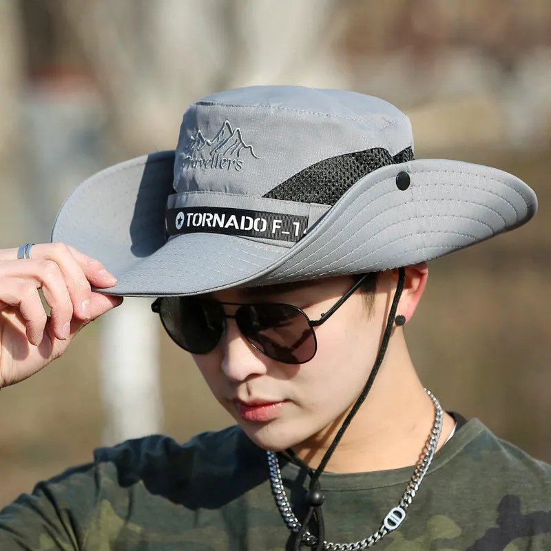 Large brim sun hat for men in khaki with letter print and flat top style