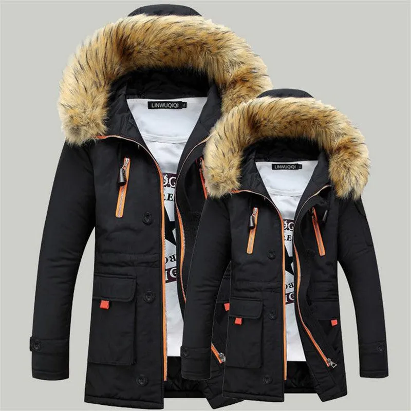 Men's cotton winter jacket with fur collar and hood in army green