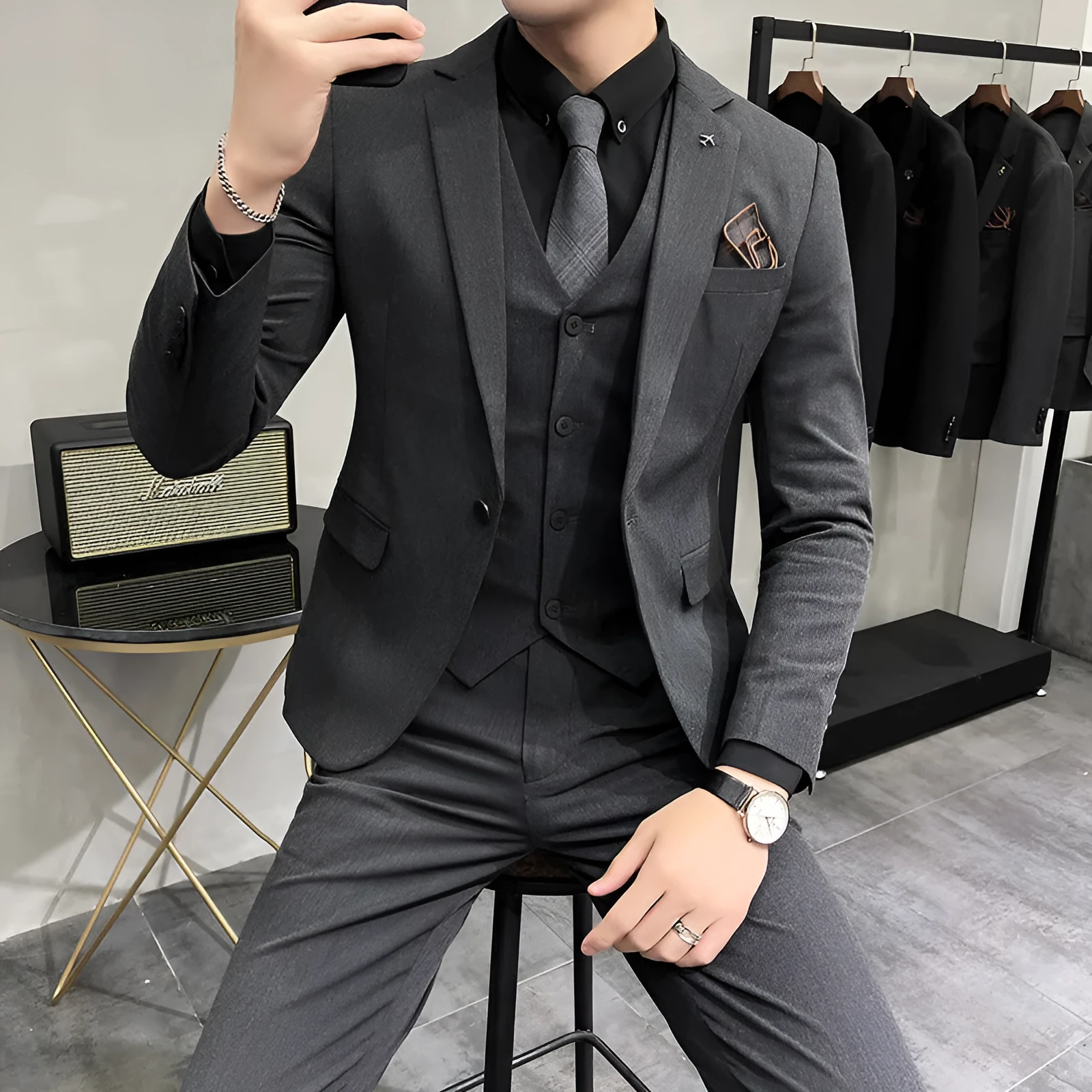 Men's slim fit casual suit set in gray, polyester-viscose fabric, for business formal wear