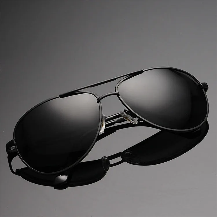 Metal frame polarised sunglasses in gun grey, 60mm lens width, temple length 140mm, for driving and travel