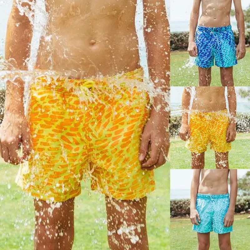 Thermochromic children's shorts in blue with colour-changing polyester fabric, solid colour design