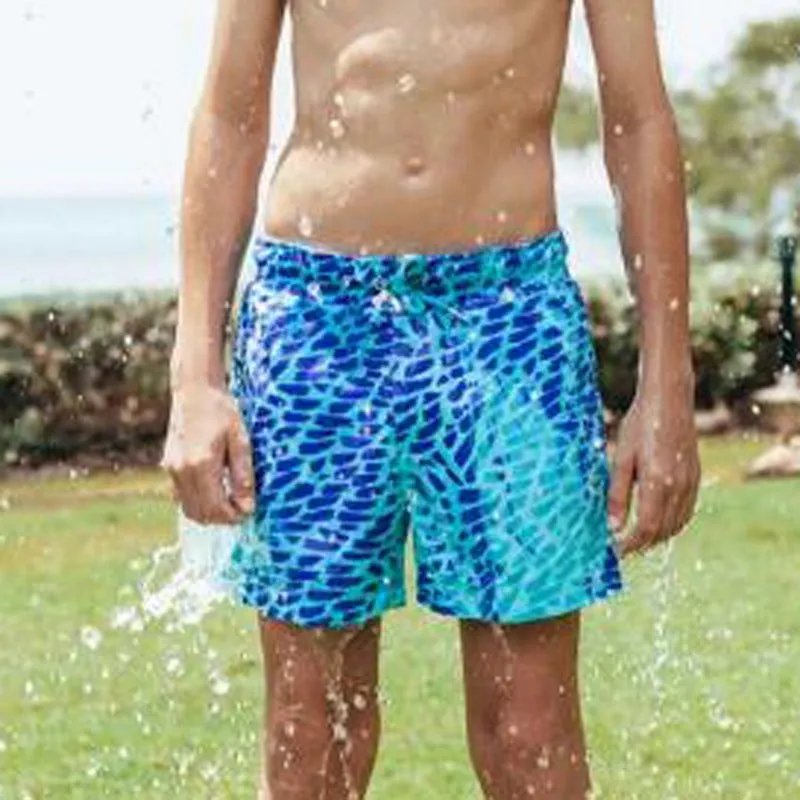 Thermochromic children's shorts in blue with colour-changing polyester fabric, solid colour design