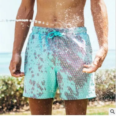 Thermochromic children's shorts in blue with colour-changing polyester fabric, solid colour design