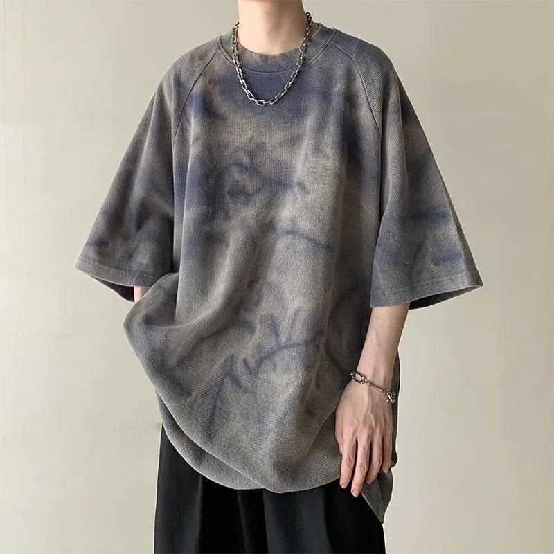 Retro loose fit men's short sleeve t-shirt in black and army green and purple colours