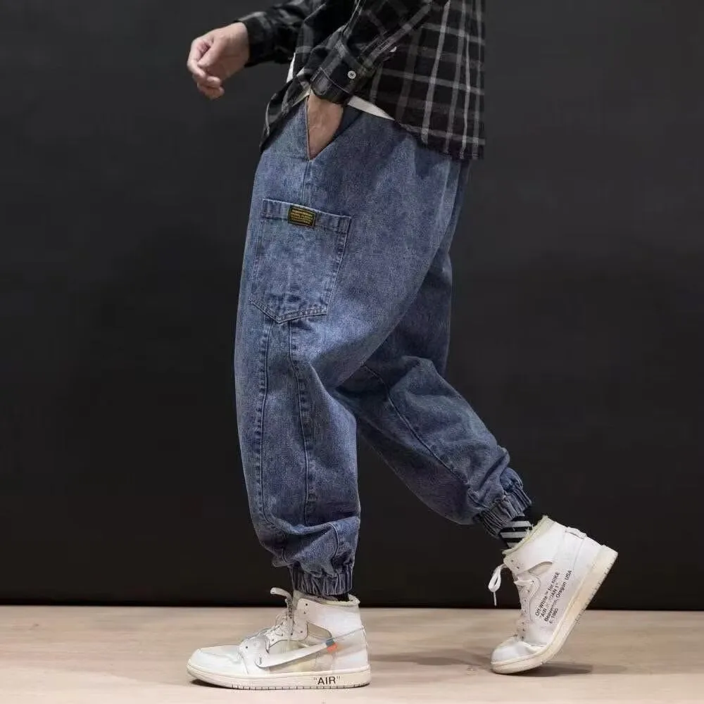 Men's mid waist straight leg cargo jeans in blue and grey, sizes M to 5XL, polyester denim blend.
