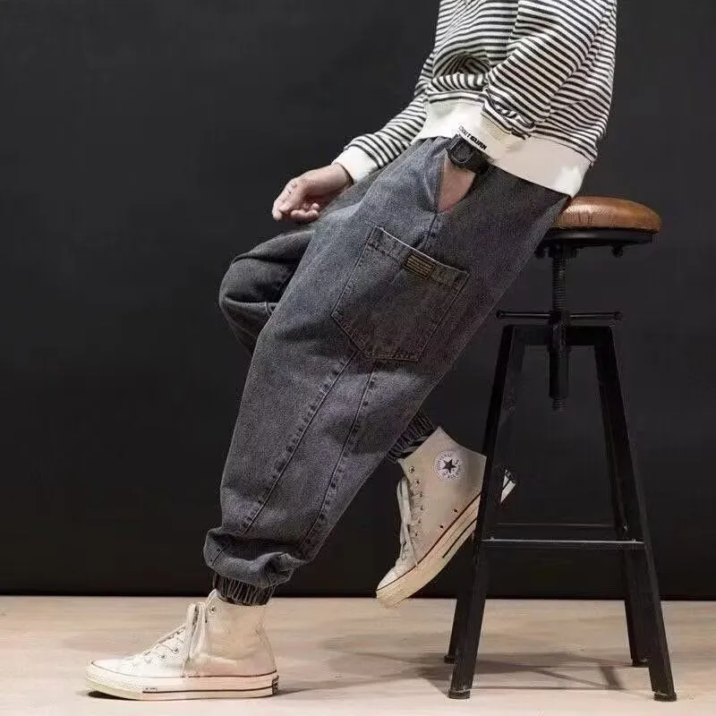 Men's mid waist straight leg cargo jeans in blue and grey, sizes M to 5XL, polyester denim blend.