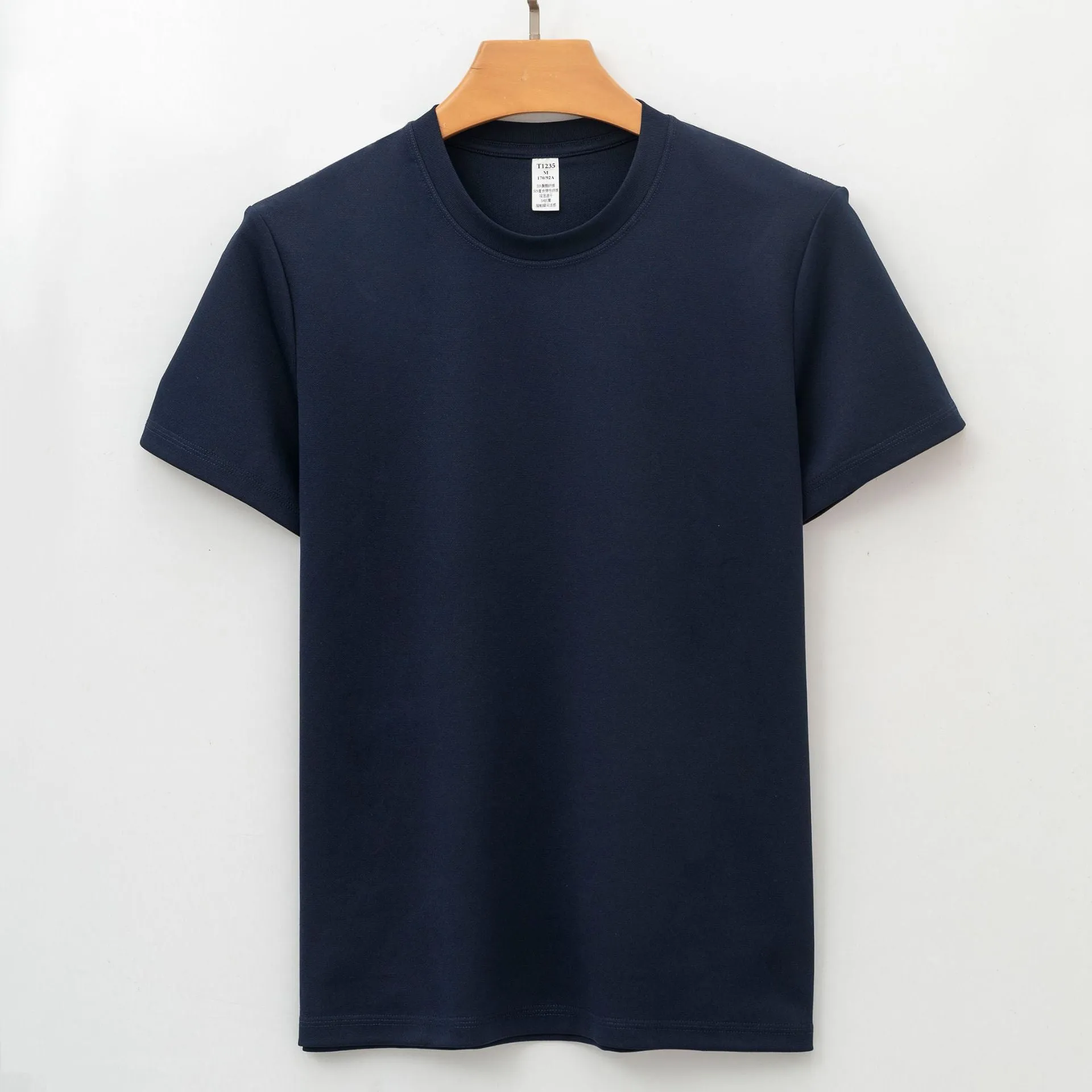 Men's solid colour short-sleeve antibacterial quick-dry T-shirt on a hanger.