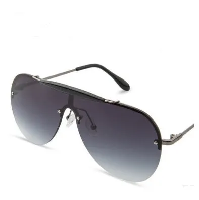 Aviator sunglasses with large one-piece metal frame and PC lens, five colour options for men