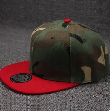 Camouflage cotton polyester flat brim snapback baseball cap with adjustable closure