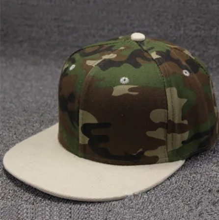 Camouflage cotton polyester flat brim snapback baseball cap with adjustable closure