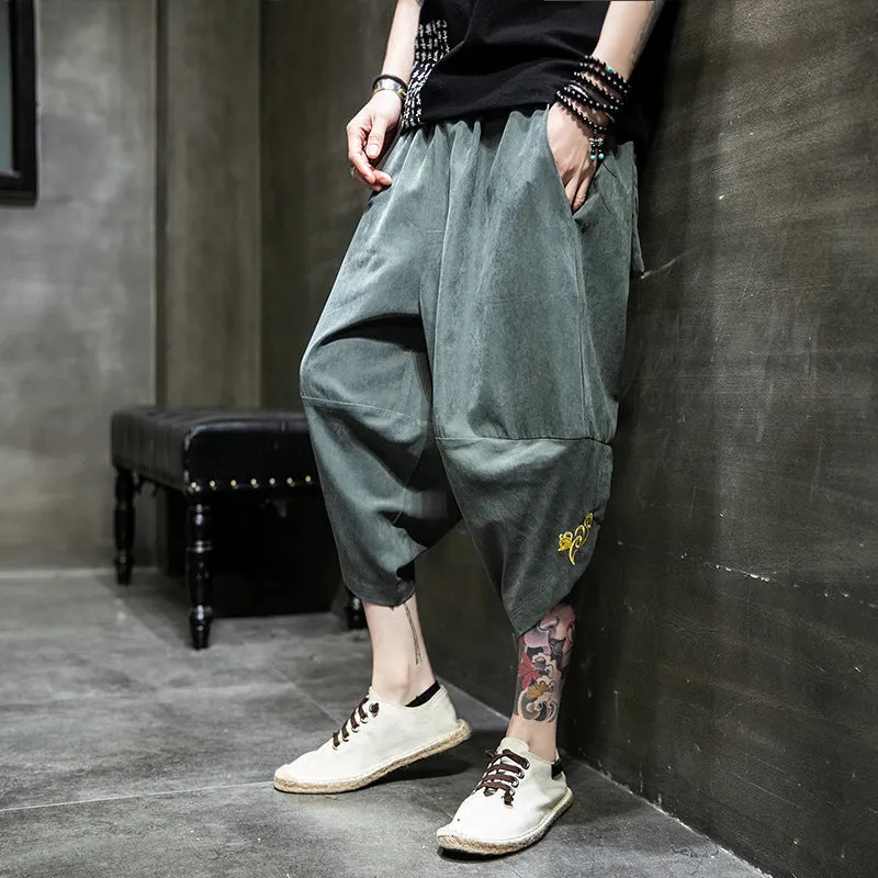 Casual ice silk harem pants in black, loose fit cropped length polyester fibre summer trousers for women