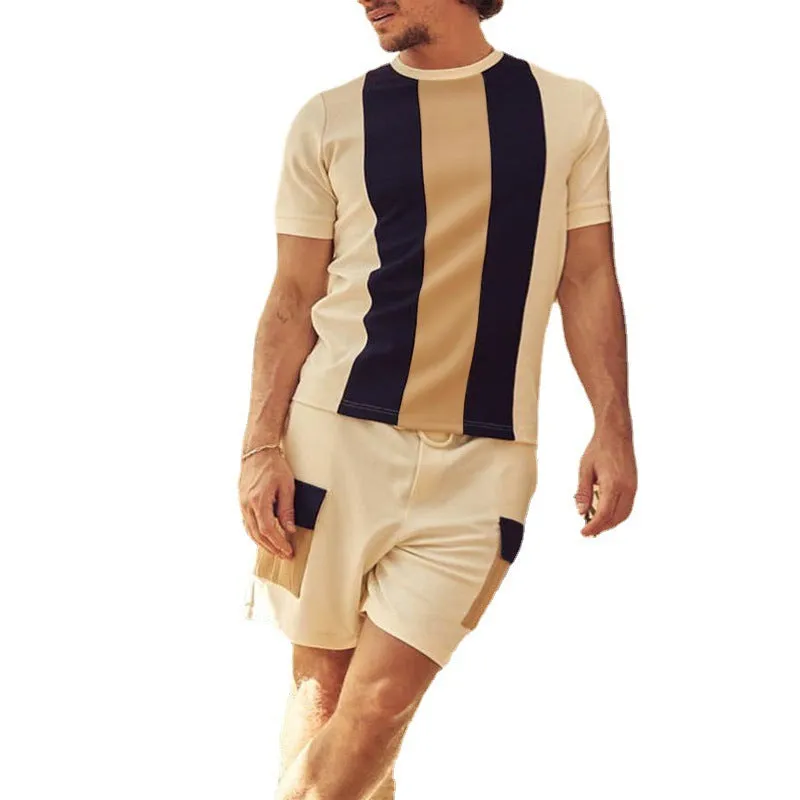 Men's two-piece cotton suit with short-sleeved top and shorts in solid colour