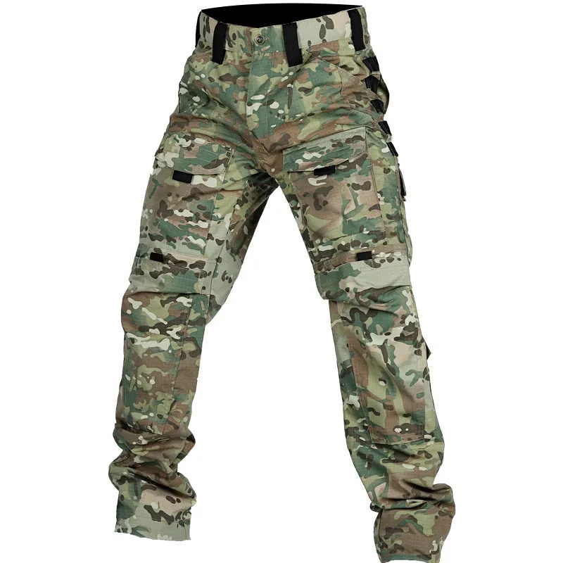 Men's camouflage trousers with multi-functional pockets, wear-resistant fabric, in CP camouflage colour on adult male model