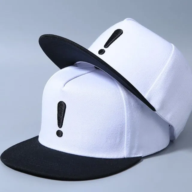 Cotton baseball cap with embroidered exclamation mark, adjustable dome crown, in black