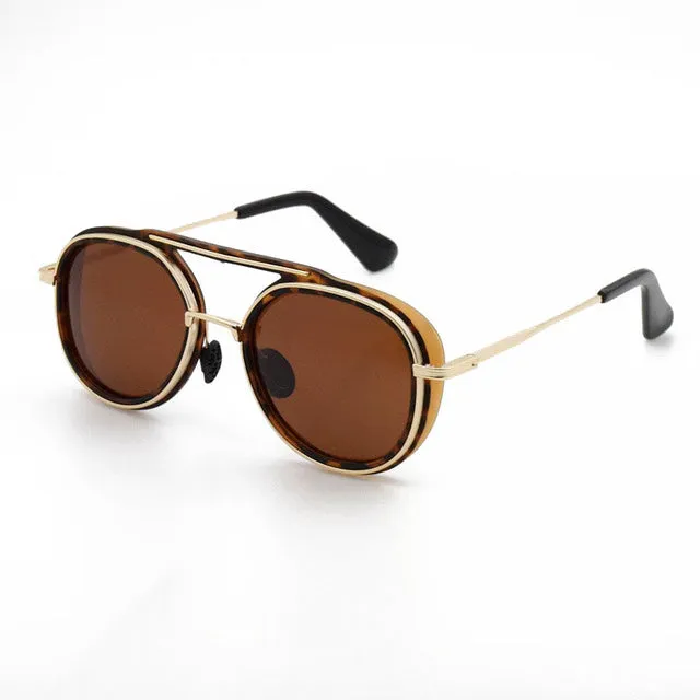 Two-tone polarised sunglasses with metal and plastic frame, black colour option