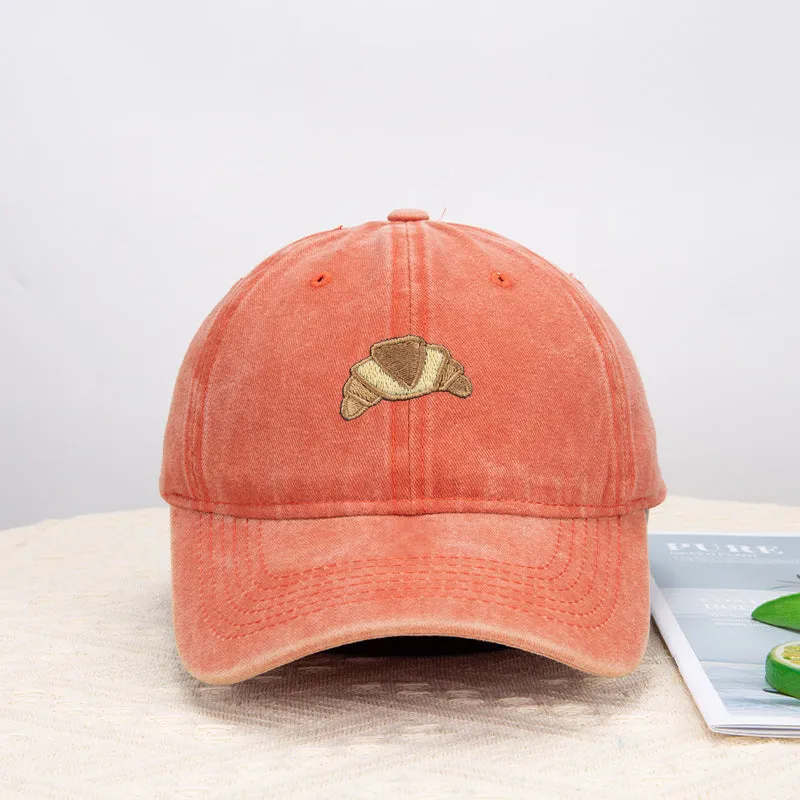 Washed cotton adjustable baseball cap in dome crown style for men and women outdoor leisure