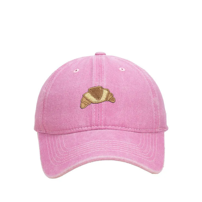 Washed cotton adjustable baseball cap in dome crown style for men and women outdoor leisure