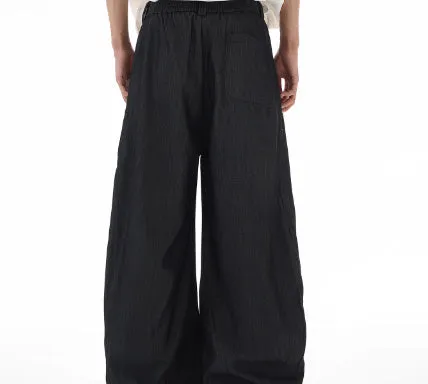 American retro texture high intelligence machete suit pants in black, regular fit, side view