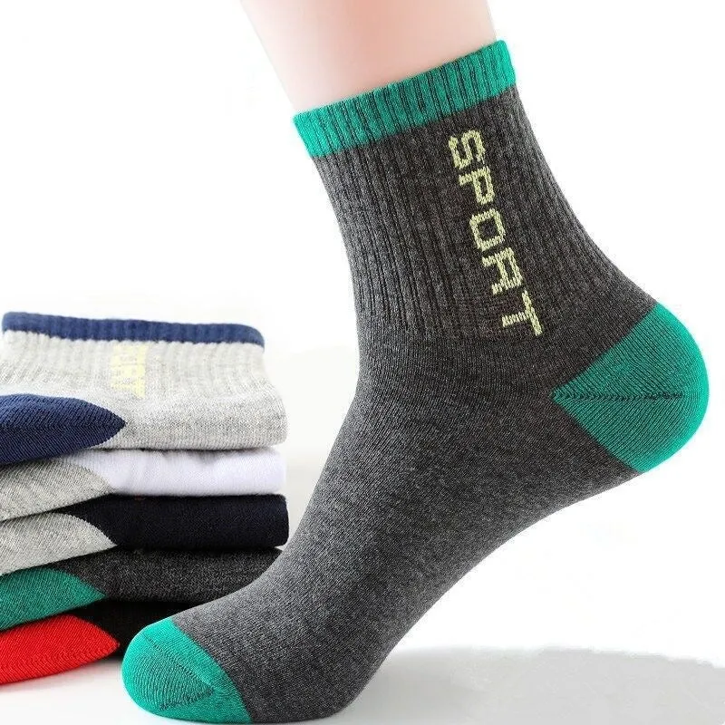 Sports mid-calf basketball deodorant men's socks in tube style with simple design and breathable fabric.