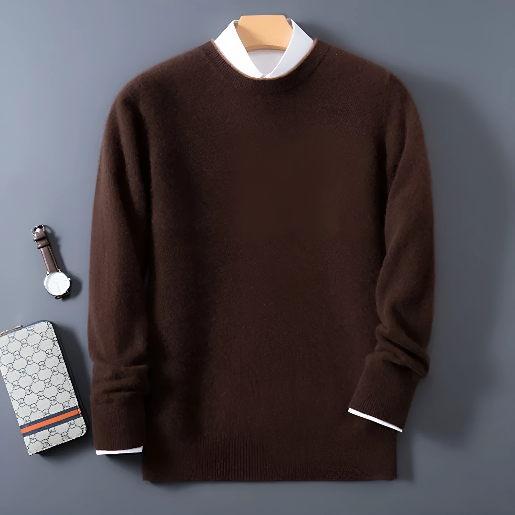 Men's loose-fit woolen pullover in dark grey, pullover style, standard wool yarn, conventional sleeves