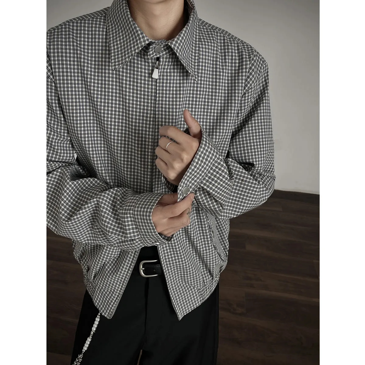 Korean style retro plaid short jacket with double zipper in grey and blue plaid, cotton blend