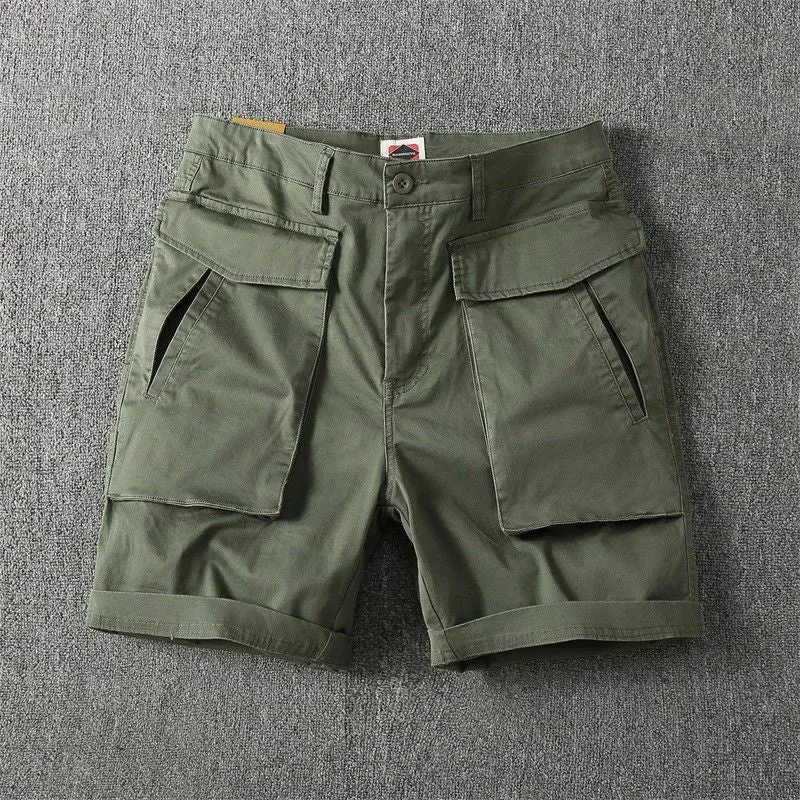 Men's straight-leg cargo shorts in army green with multiple pockets, made from stretch cotton fabric.