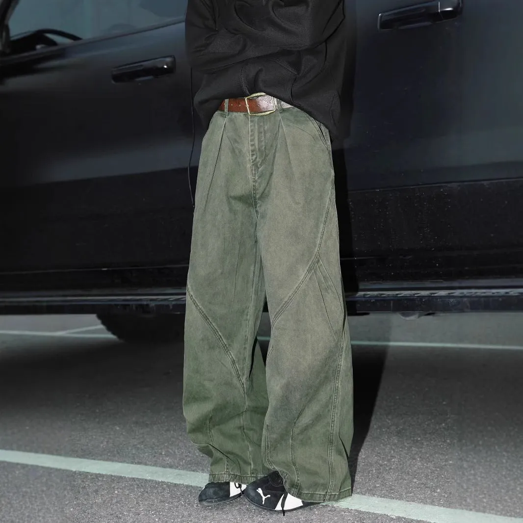 Straight leg cotton trousers with pleated front and micro-elastic waist in striped pattern