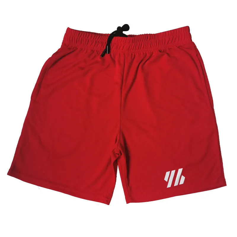 Man's metal silk fabric sports shorts in loose fit for summer running.