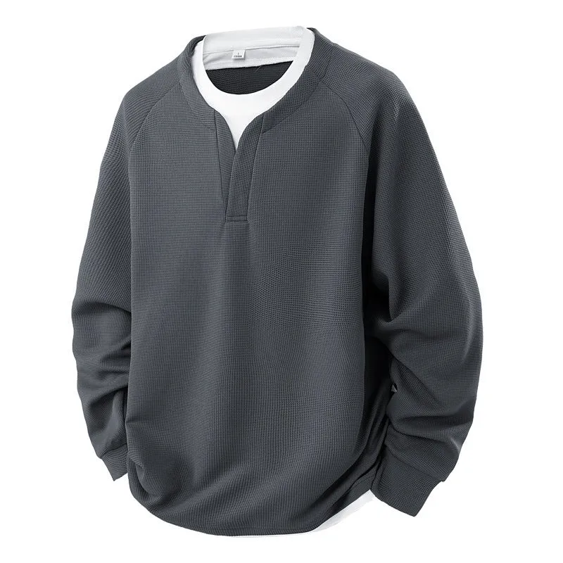 False-two-piece V-neck waffle sweater in solid colour, polyester fibre pullover top