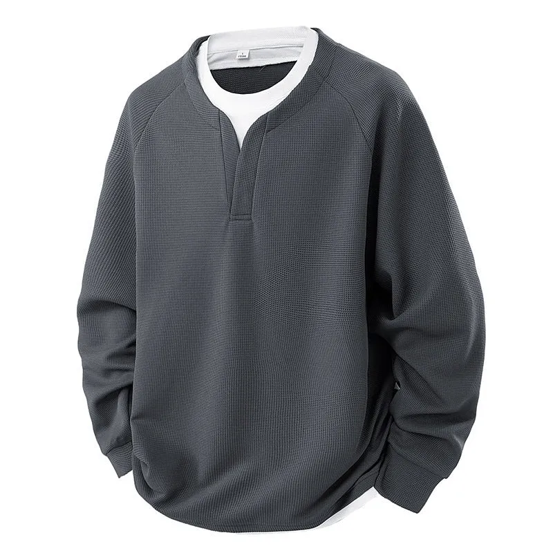 False-two-piece V-neck waffle sweater in solid colour, polyester fibre pullover top