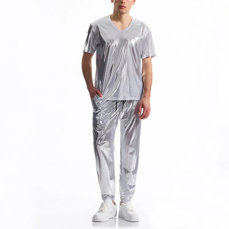 Men's bright surface bronzing disco suit with rabbit fur fabric, short sleeve t-shirt and shorts in silver colour