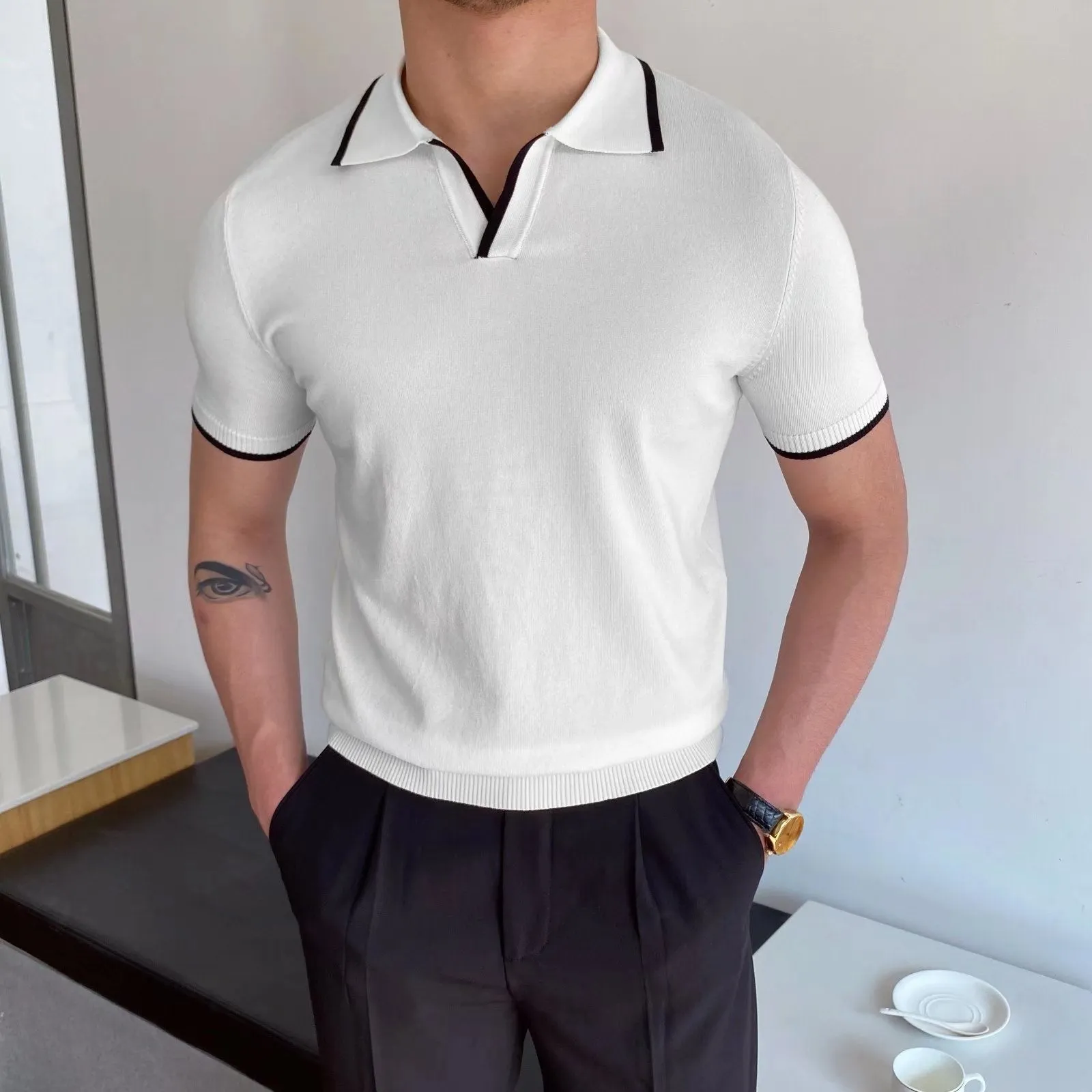 Men's summer red lapel knitwear top with short sleeves and flocking detail in viscose