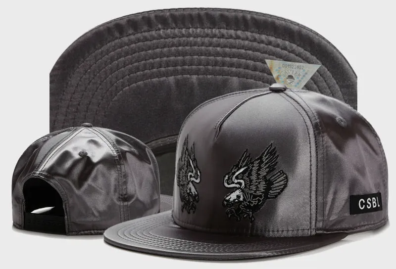 Cotton snapback baseball cap with adjustable back, black colour, side view