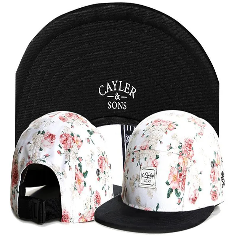 Cotton snapback baseball cap with adjustable back, black colour, side view