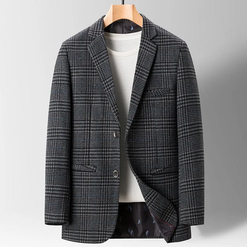 Men's plaid casual suit jacket in khaki colour, light business style made from polyester fibre