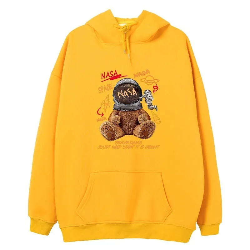 Hong Kong style graffiti bear print hooded sweatshirt for men loose fit pullover cartoon pattern autumn wear
